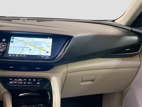 Used 2023 Buick Envision Avenir FWD image 23