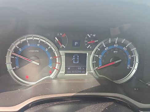 Used 2016 Toyota 4Runner SR5 image 15