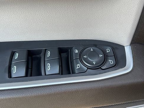 Used 2023 GMC Sierra 1500 SLT w/ SLT Premium Package image 27