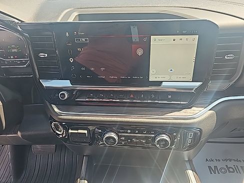 Certified 2025 GMC Sierra 1500 SLT w/ SLT Premium Plus Package image 19