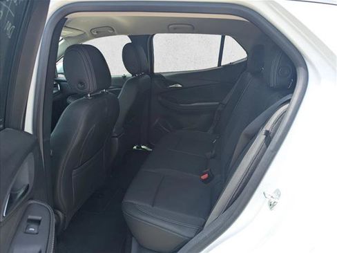 Used 2025 Buick Encore GX Preferred FWD image 13