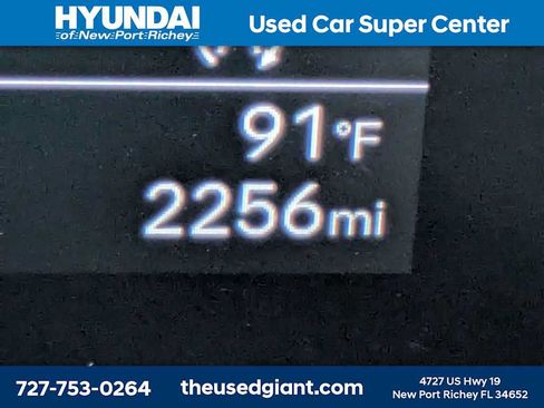Used 2026 Hyundai Santa Fe SEL FWD image 41