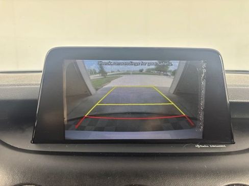 Used 2018 Kia Stinger GT1 AWD/4WD image 6