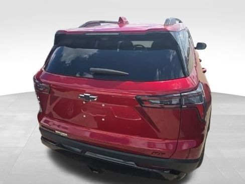 Used 2025 Chevrolet Equinox RS w/ Safety and Technology Package image 3