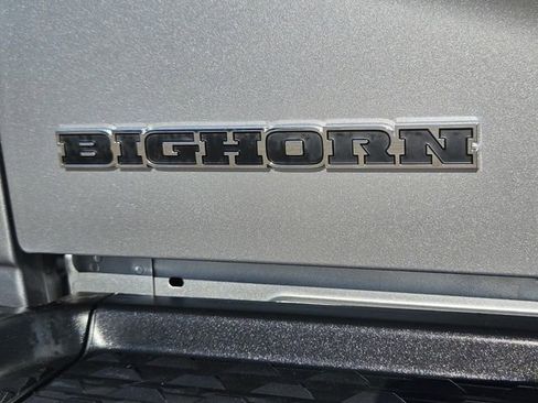 Used 2024 RAM 2500 Big Horn w/ Sport Appearance Package image 6