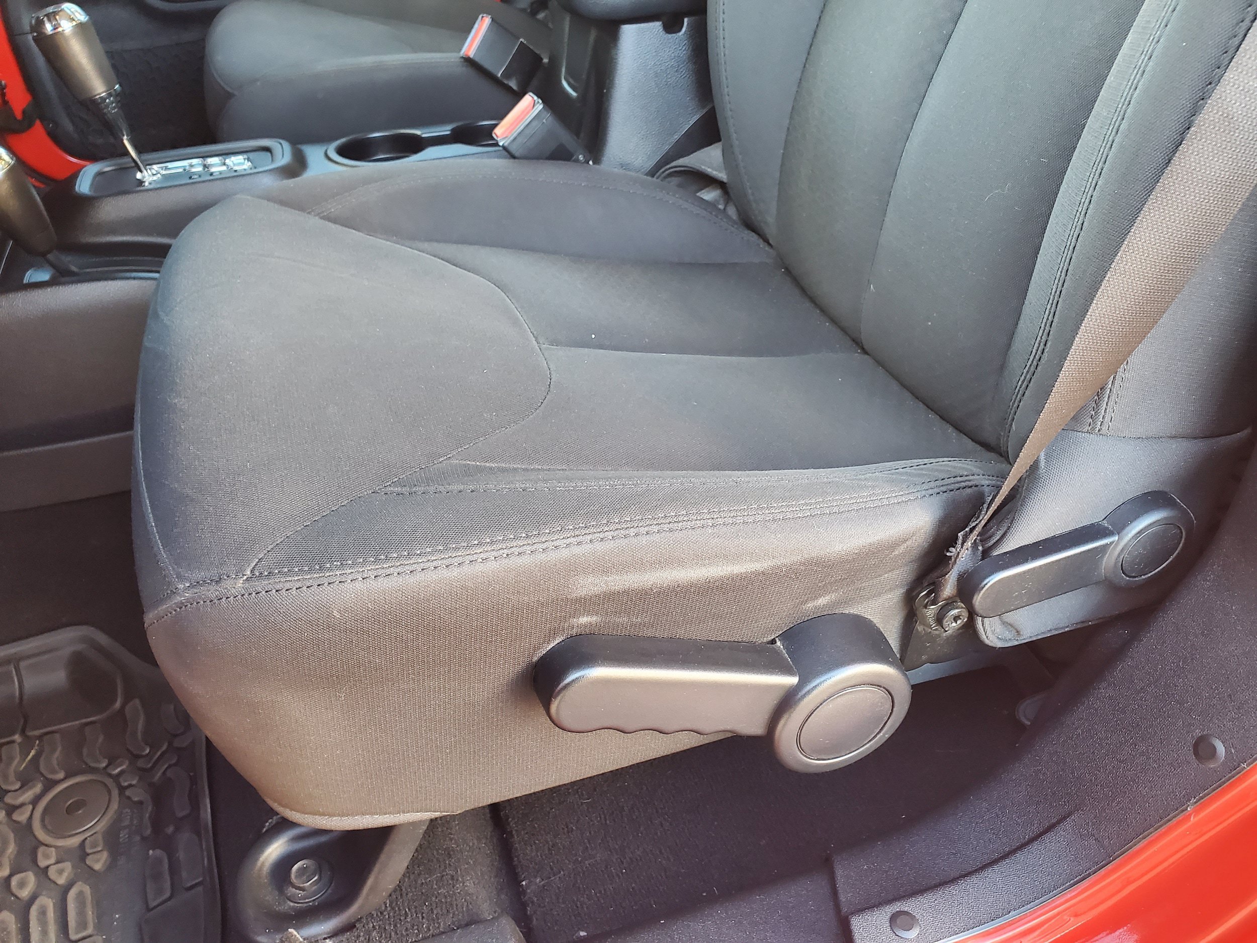 Used 2016 Jeep Wrangler Unlimited Sport AWD/4WD image 10