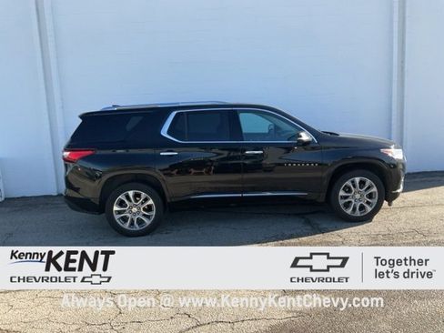 Certified 2021 Chevrolet Traverse Premier image 3
