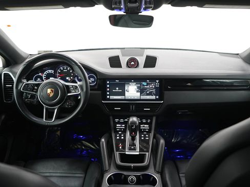 Used 2023 Porsche Cayenne Platinum Edition AWD/4WD image 14