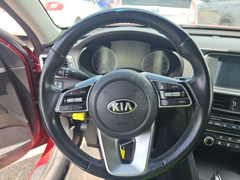 Used 2020 Kia Optima FWD image 8