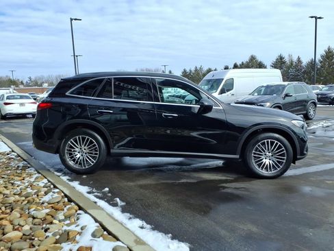 Certified 2025 Mercedes-Benz GLC 300 GLC 300 image 7