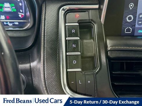 Used 2022 GMC Yukon XL AT4 AWD/4WD image 19