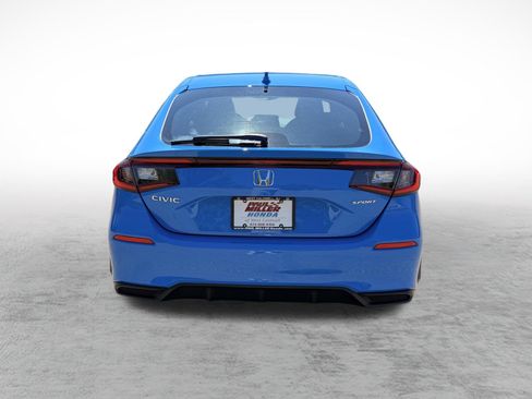 Used 2024 Honda Civic Sport image 5