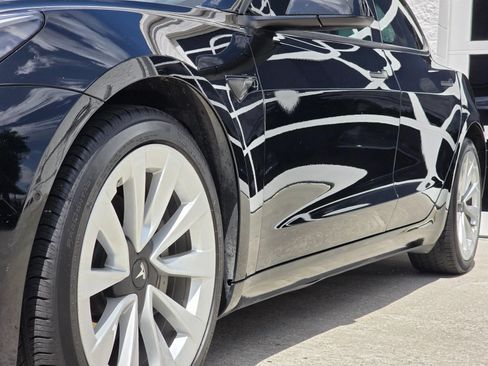 Used 2022 Tesla Model 3 Long Range AWD/4WD image 40