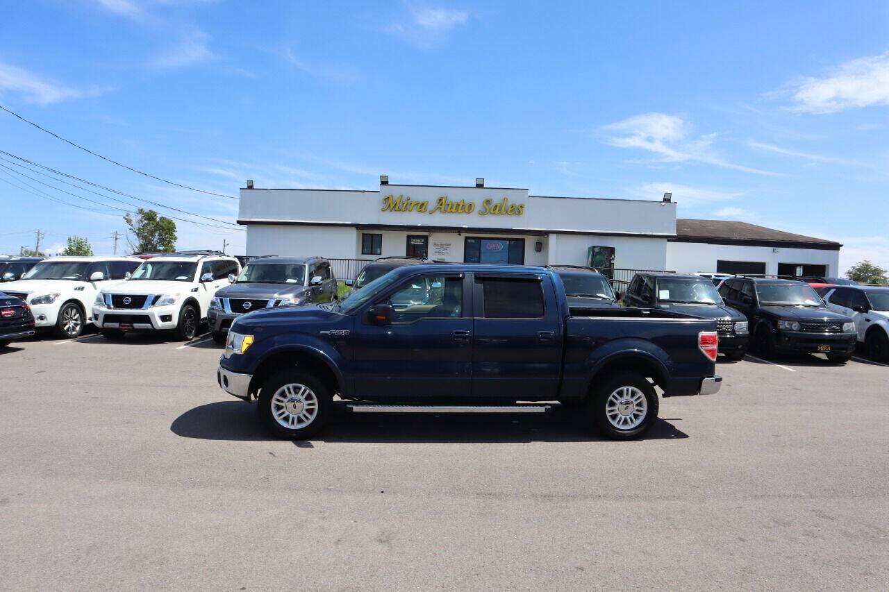 Used 2014 Ford F150 Lariat w/ Equipment Group 501A Mid RWD image 2