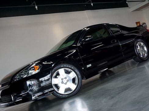 Used 2006 Chevrolet Monte Carlo SS w/ Convenience Package FWD image 71