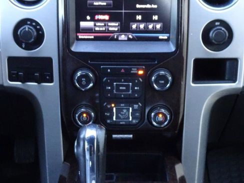 Used 2013 Ford F150 Platinum image 15
