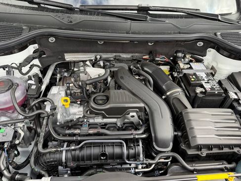 New 2026 Volkswagen Taos S FWD image 13