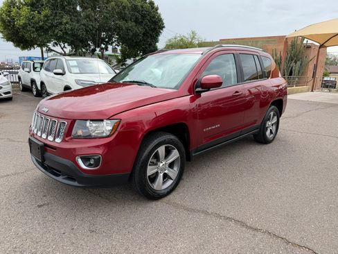 Used 2017 Jeep Compass High Altitude image 1