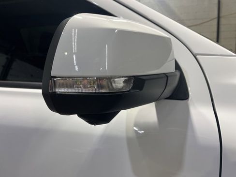 Used 2024 Ford Ranger Lariat w/ FX4 Off-Road Package image 6