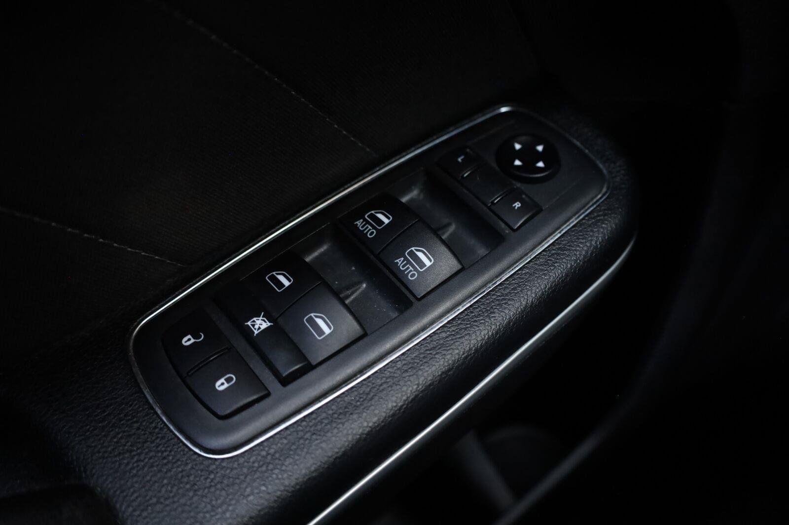Used 2020 Dodge Charger Scat Pack RWD image 35