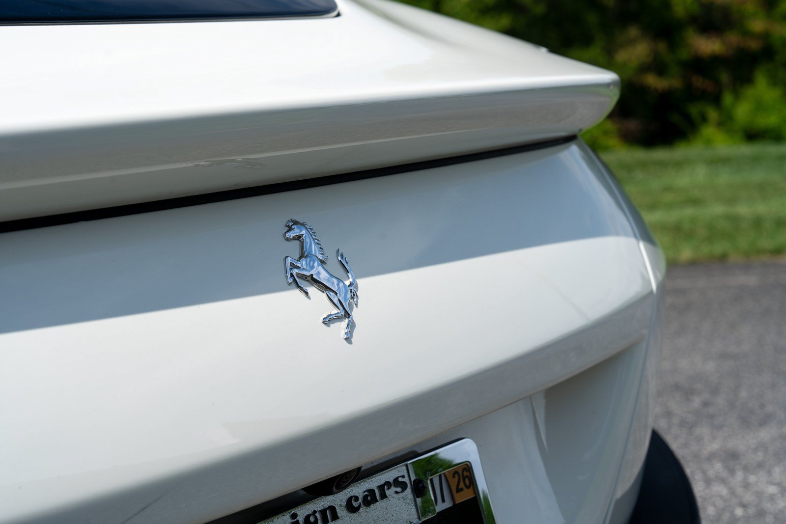 Used 2024 Ferrari Roma Spider RWD image 16