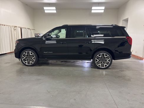 New 2026 Ford Expedition Max Platinum w/ Platinum Ultimate Package AWD/4WD image 5