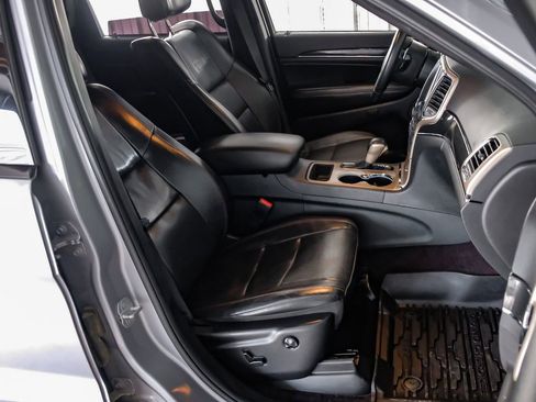 Used 2016 Jeep Grand Cherokee Limited 75th Anniversary image 31
