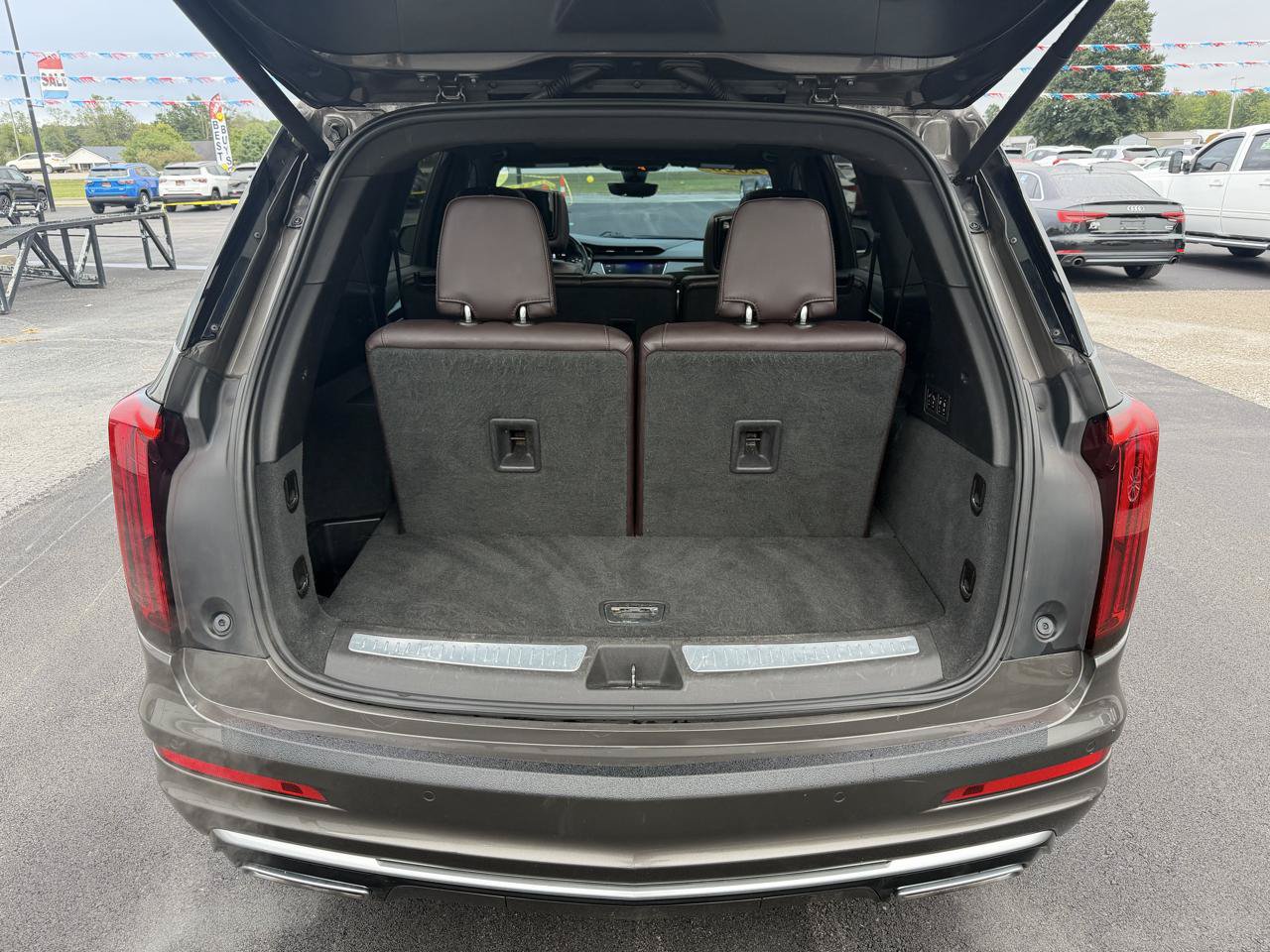 Used 2020 Cadillac XT6 Premium Luxury FWD image 6