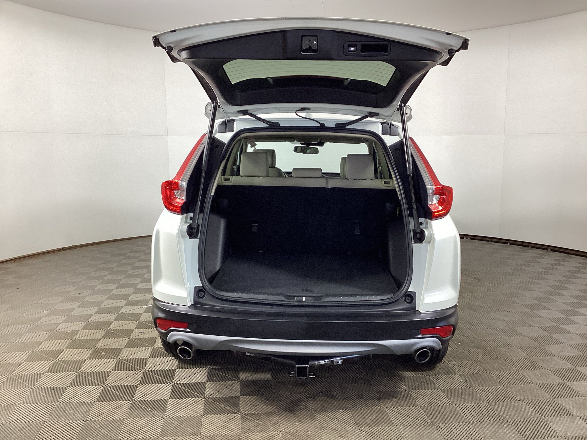 Used 2018 Honda CR-V Touring image 34