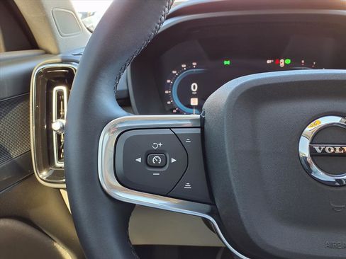 Certified 2023 Volvo XC40 B4 Plus w/ Driver Assist Package image 30