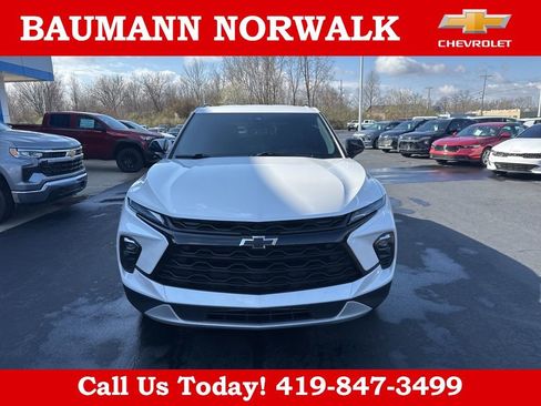 Used 2024 Chevrolet Blazer LT w/ Convenience Package image 8