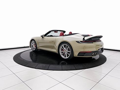 Used 2022 Porsche 911 Carrera S image 15