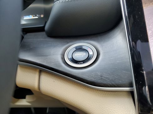 New 2025 Jeep Grand Cherokee Limited w/ Trailer Tow Package image 18