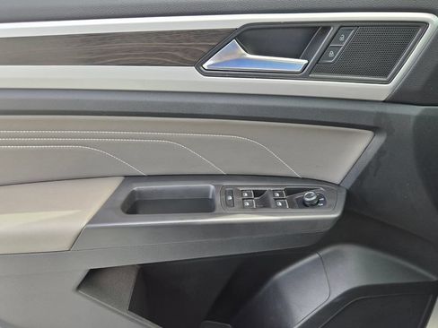 Used 2023 Volkswagen Atlas SE FWD image 29