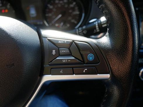 Certified 2022 Nissan Rogue Sport SL image 26