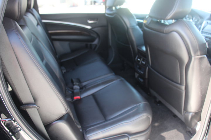 Used 2018 Acura MDX SH-AWD image 18