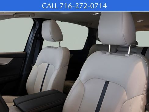 Used 2024 MAZDA CX-90 Plug-In Hybrid w/ Preferred image 10