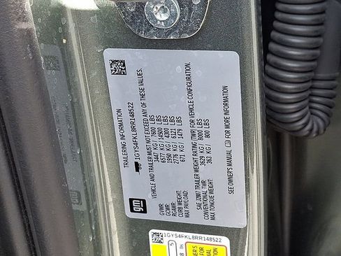 Certified 2024 Cadillac Escalade Sport w/ Touring Package image 31