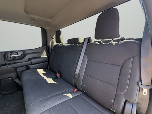 Used 2023 Chevrolet Silverado 1500 Custom AWD/4WD image 25