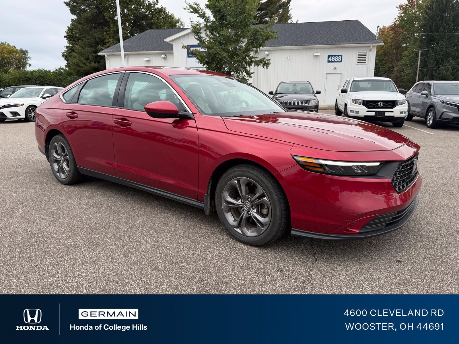 Used 2024 Honda Accord EX image 3