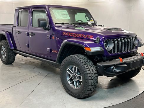 New 2026 Jeep Gladiator Mojave AWD/4WD image 7