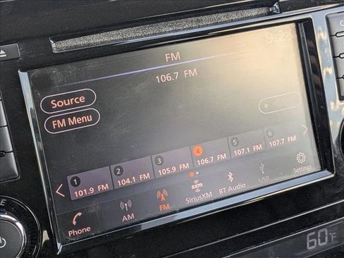 Used 2018 Nissan Rogue SL FWD image 13