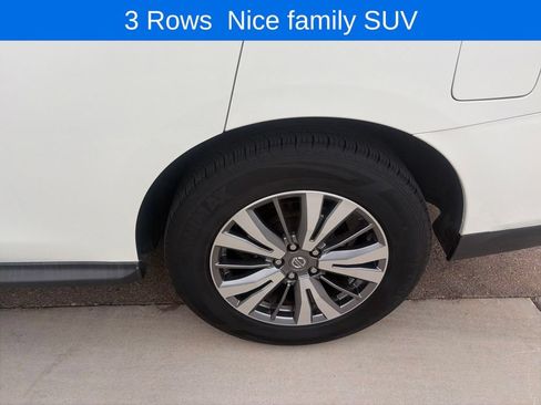 Used 2020 Nissan Pathfinder SV FWD image 37