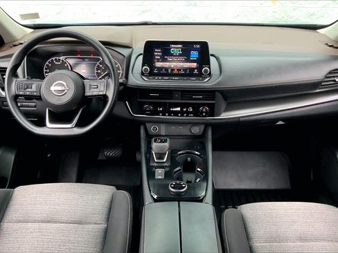 Certified 2023 Nissan Rogue SV image 15