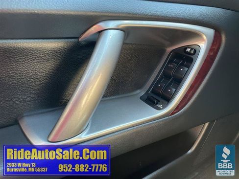 Used 2009 Subaru Outback 2.5i Limited AWD/4WD image 36