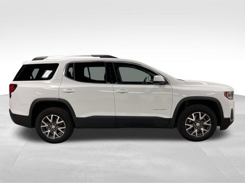 Certified 2023 GMC Acadia SLE w/ Driver Convenience Package AWD/4WD image 2