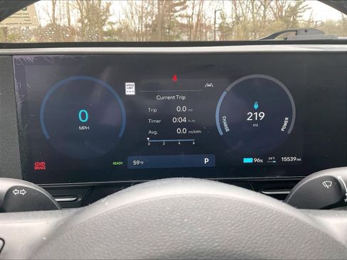 Used 2024 Hyundai Kona SEL image 24