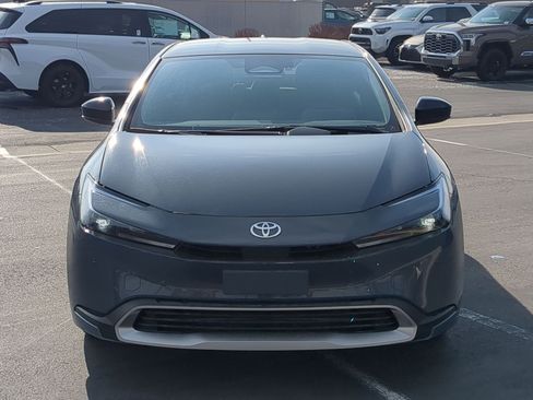 New 2026 Toyota Prius Plug-In Hybrid FWD image 9
