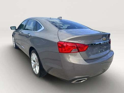 Used 2019 Chevrolet Impala Premier FWD image 12