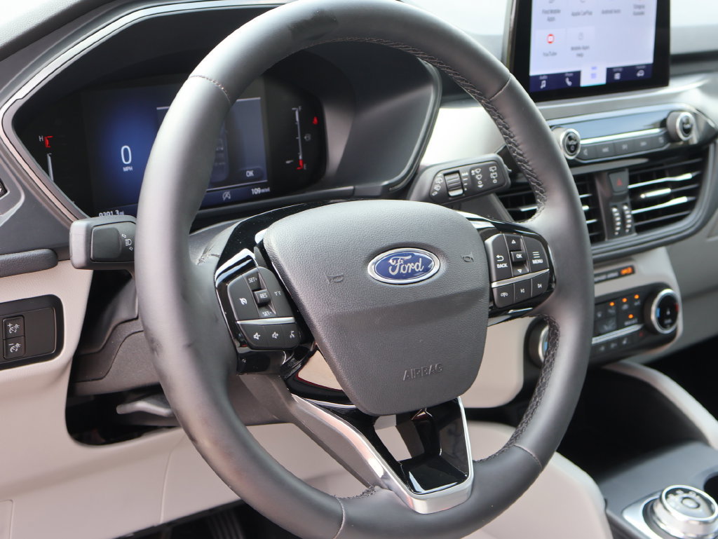 Certified 2025 Ford Escape Active w/ Cold Weather Package FWD image 24